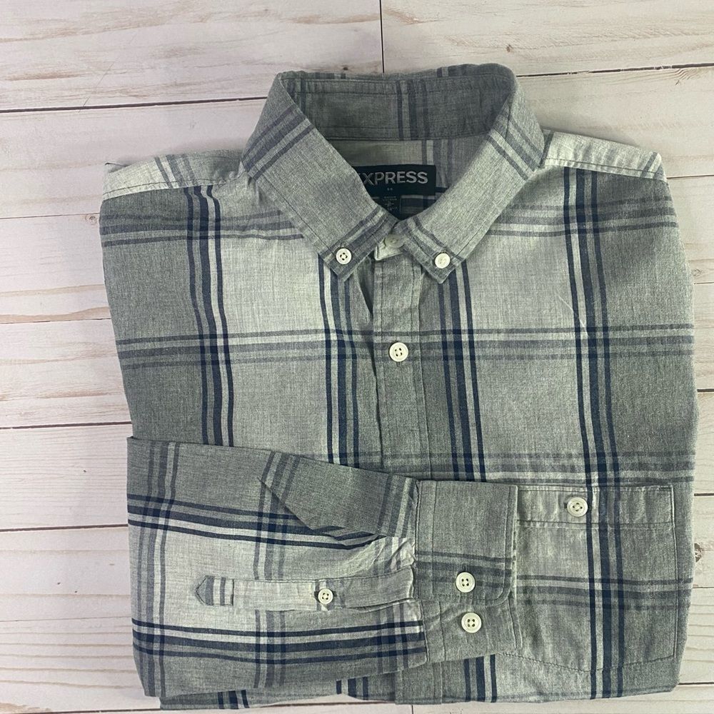 Mens Express long sleeve plaid shirt.